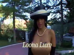 A Big Fuck With Loona Luxx